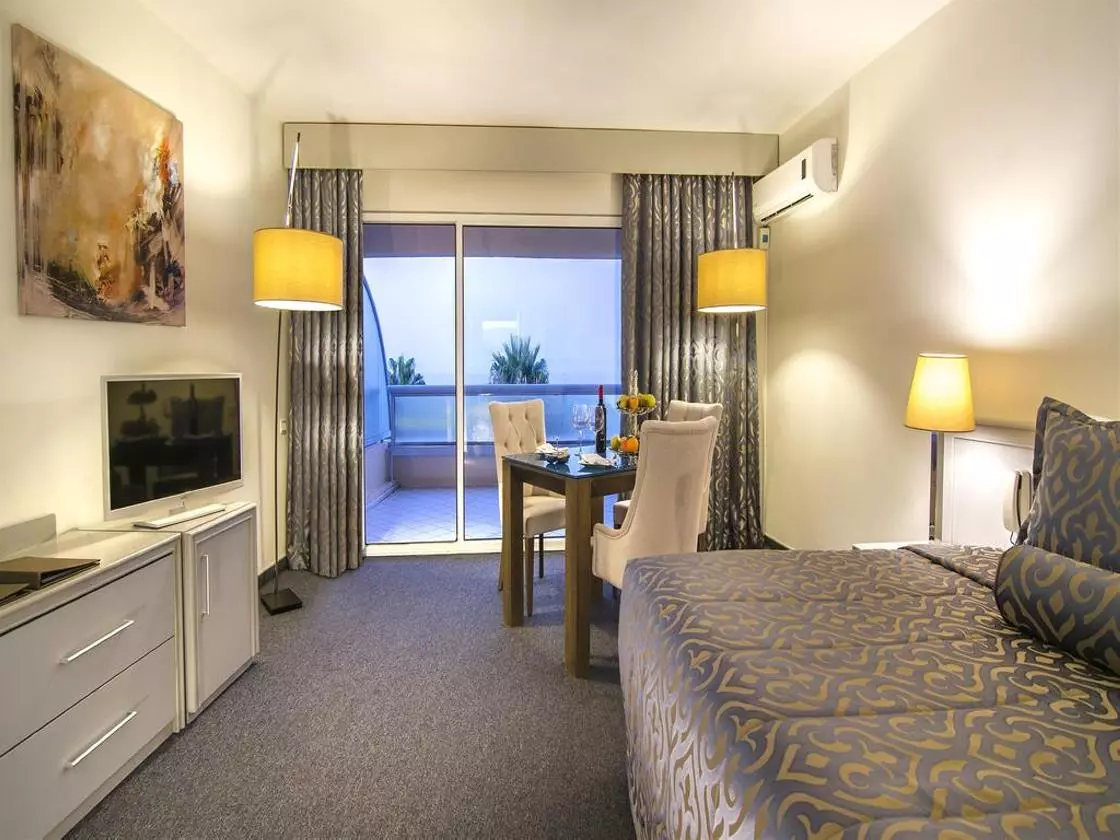 BLUESKY_SHABAVIZ (5).jpg